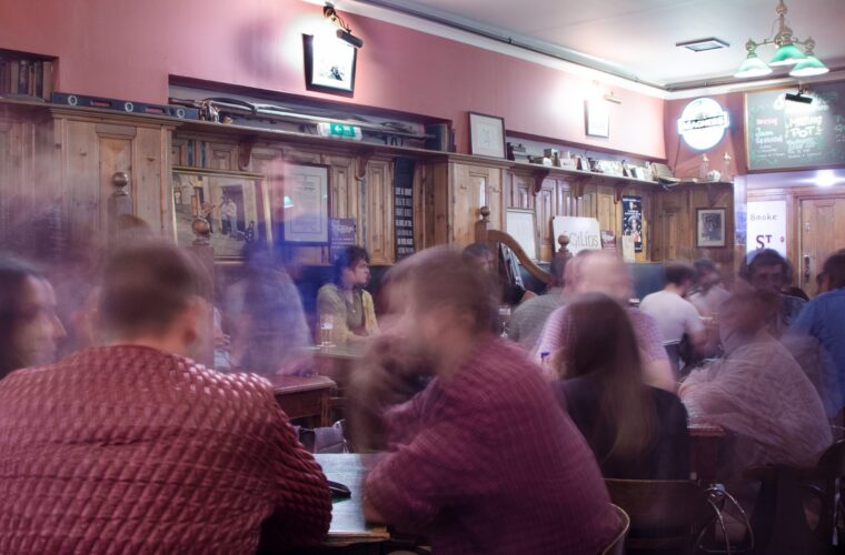Irish pub
